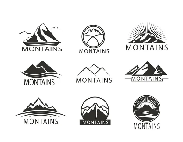 Conjunto de logotipo, Montanhas Ícone em branco preto. etiqueta de escalada, caminhadas viagens —  Vetores de Stock