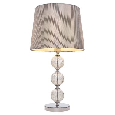 Masa lambası beyaz arkaplanda izole