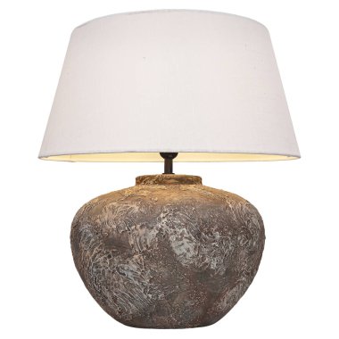 Masa lambası beyaz arkaplanda izole