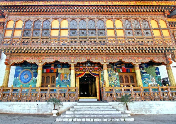 Entrada de Punakha Dzong ou Pungthang Dewachen Phodrang monaste — Fotografia de Stock