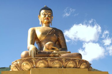 Buda Dordenma heykeli mavi gökyüzü arka plan, Giant Buddha, Thi üzerinde