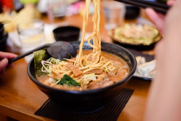 Nourriture Japonaise Servie Sur Table — Photo