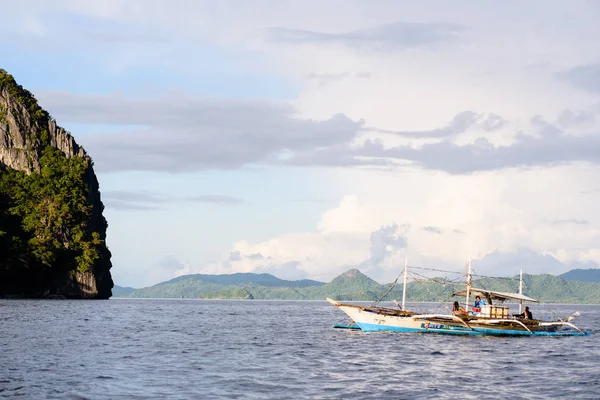 Cennet adası El Nido, Palawan, Filipinler.
