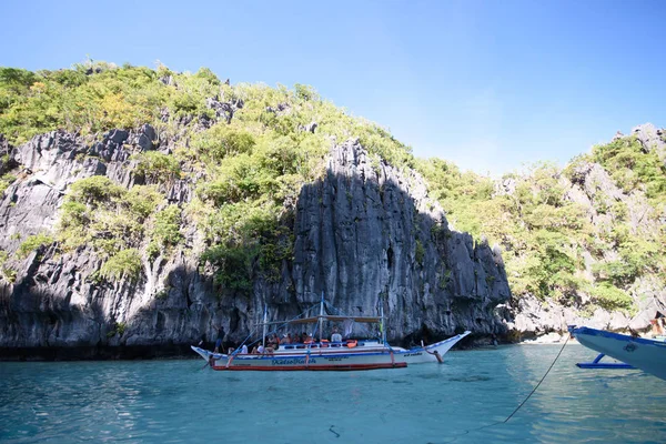 Paradiesische Insel Und Kristallklares Wasser Von Nido Palawan Philippinen — Stockfoto