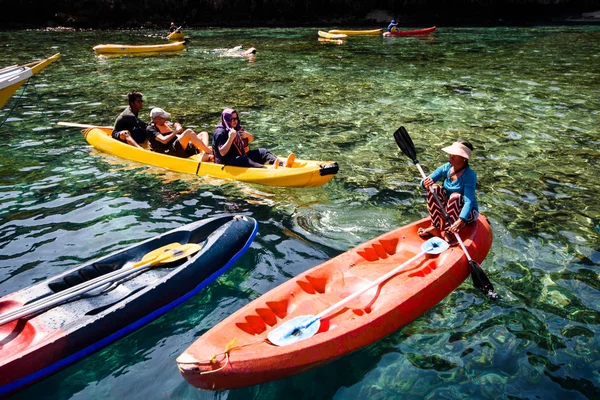 Kayak Rent Enable Tour Limestone Island Nido Palawan — Stock Photo, Image