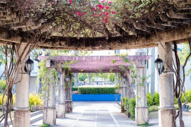 Paseo de Paseo de Sta çardağı. Rosa..