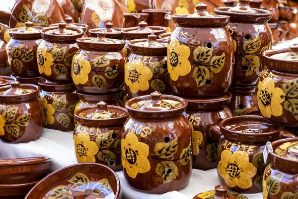 Typical clay pots from the Spanish area of Pereruela, (Zamora) — Stock Photo, Image