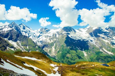 Rocky dağ manzarası, Alpler, Avusturya. Grossglockner. Dağ Görünümü.