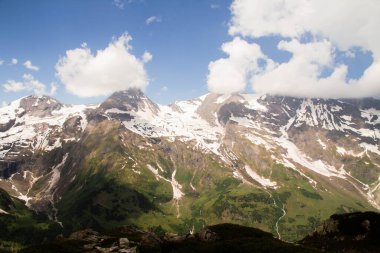 Rocky dağ manzarası, Alpler, Avusturya. Grossglockner. Dağ Görünümü.