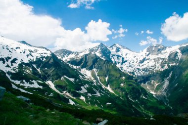 Rocky dağ manzarası, Alpler, Avusturya. Grossglockner. Dağ Görünümü.