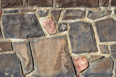 Kaya istinat duvarı