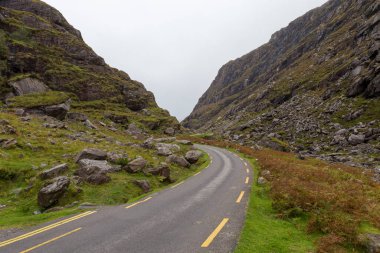 Dunloe Geçidi 'nde Bir Yol