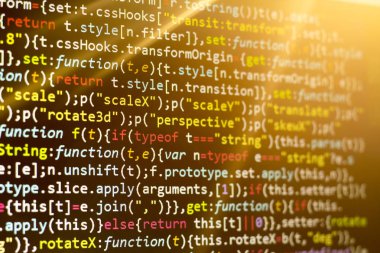 Minificated web geliştirme javascript kodu günbatımı ışınları. Web geliştirici çalışma alanı. Soyut bilgi dijital teknoloji modern arka plan.