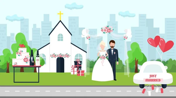 Векторная иллюстрация свадебной церемонии. Пара мужчин и женщин празднуют свадьбу перед церковью. Авто с вывеской только что женился, стол с тортом и бутылками шампанского . — стоковый вектор