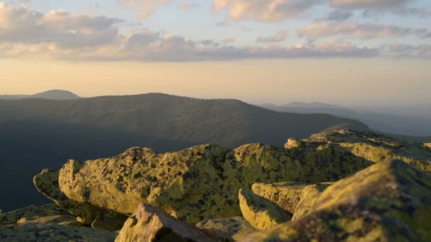 Berge Abendlandschaft — Stockvideo