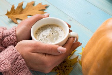 fincan kahve holding eller