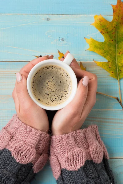 fincan kahve holding eller