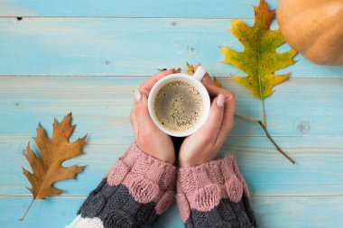 fincan kahve holding eller