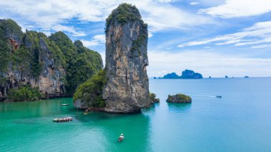 Ao Nang Kulesi, Krabi 'nin en ünlü kayalarından biri, Ao Nang, Krabi, Th