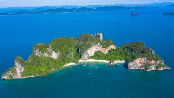 Koh Hong eller Ko Hong ön i Krabi andaman havet uppifrån, beau — Stockfoto