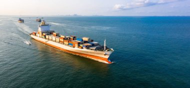 Konteynır kargo gemisi küresel ticari ticaret lojistik ve ulaşım konteyner kargo gemisi, konteyner kargo nakliye ihracat şirketi.