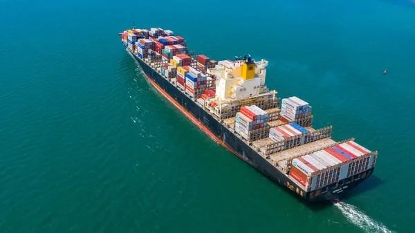 Container Ship Carrying Container Import Export Business Logistic Transportation Container — Stock Photo, Image