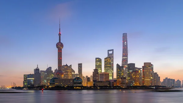 Шанхайський Хмарочос Сучасне Місто Шанхай Китаї Річці Хуанпу — стокове фото