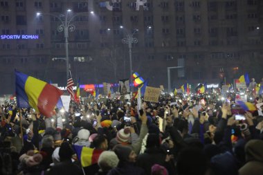 Üç yüz bin protesto insanlar