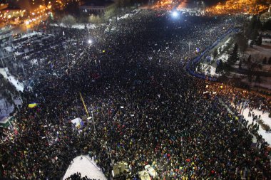 Romanya bozulması hukuk rahatlatır gibi binlerce protesto