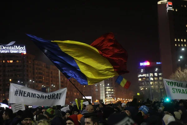 Romanya bozulması hukuk rahatlatır gibi binlerce protesto