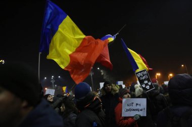 Romanya bozulması hukuk rahatlatır gibi binlerce protesto