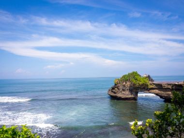 Tanah Lot Beach, Bali, Indonesia clipart