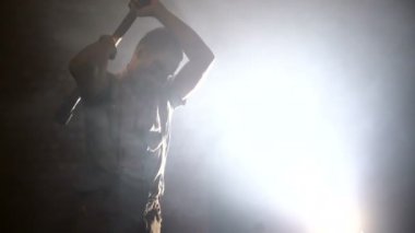 zombi kesmek ax kurban