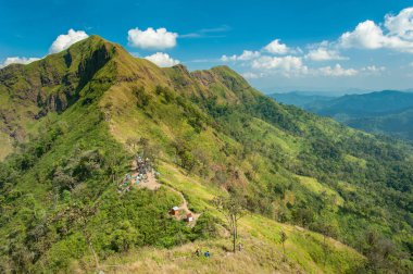 seyahat ve Khao Chang gitti - tanga Pha Phum Milli Park'ın en yüksek zirvesi Kanchanaburi Tayland, hiking