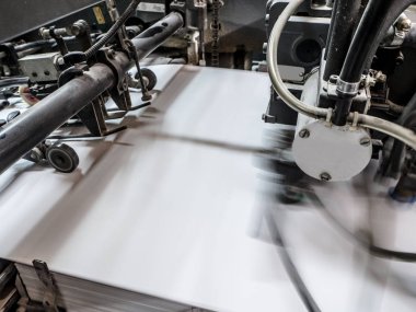 modern basımevi Matbaa makinesi