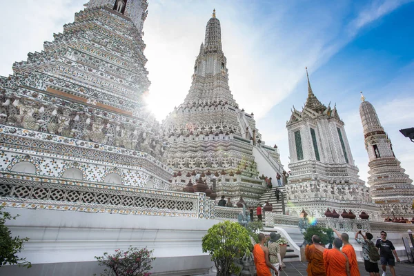 Wat Arun, Templo del Amanecer el hito de Bangkok, Tailandia — Foto de Stock