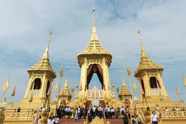 Bangkok, Tayland - 1 Kasım 2017: Royal oluşturma Cereony için His Majesty King Bhuibol Adulyadej Sanam Luang, Kraliyet cenaze 1 Kasım 2017 kullanılmak üzere hazırlanan 