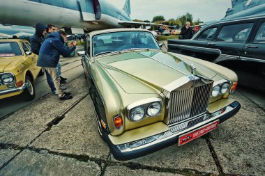 Kiev, Ukrayna - Ekim 2017: Vintage araba Rolls Royce Kiev 