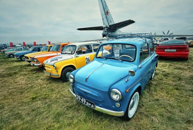 Kiev, Ukrayna - Ekim 2017: Sovyet vintage arabalar Kiev 