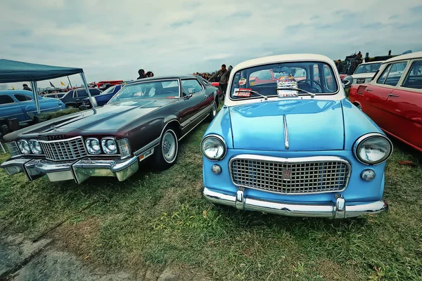 Kiev, Ukrayna - Ekim 2017: Vintage araba Fiat Kiev 