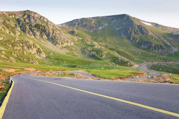 Mountain road / Transalpina highway — Stock Photo, Image