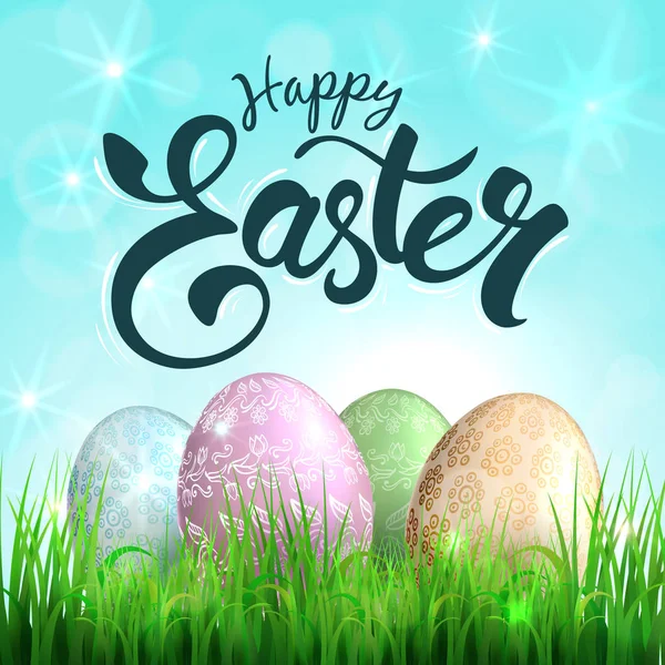 Çimlerin üzerinde paskalya yumurtası