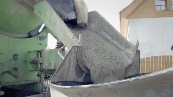 Žlutá Míchačka Beton Odlévání Čerpadlo Detail Konstrukce Strojů Výkopových Prací — Stock video