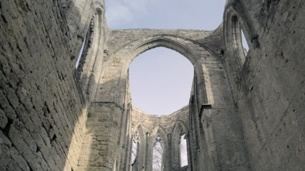 Gotische Kathedrale Ohne Dach Ruinen Einer Mittelalterlichen Burg Königsstadt Beängstigend — Stockvideo
