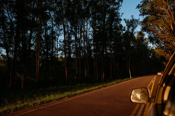 Voiture sur la route — Photo