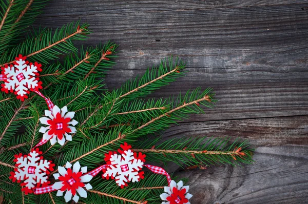 Fondo de madera de Año Nuevo y Navidad con decoraciones — Foto de Stock