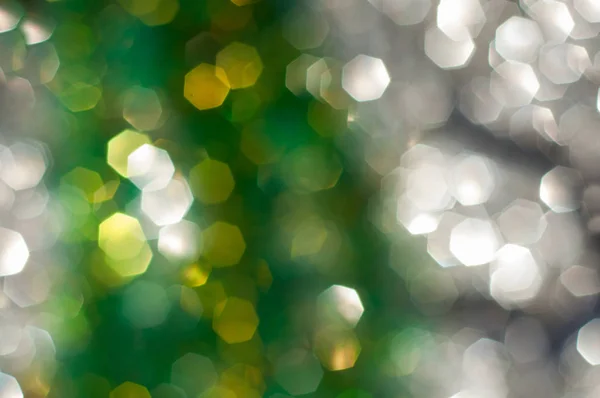 Green and white bokeh lights defocused, abstract background — Stock Photo, Image