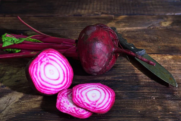 Slices of fresh red beet sliced — Stock Photo, Image