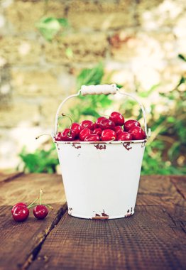 Olgun Kiraz kırmızı 