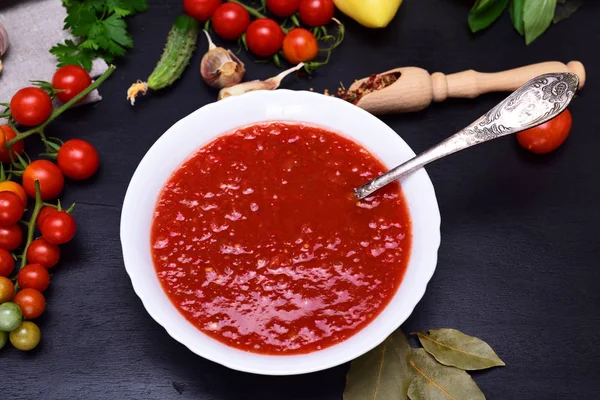 Gazpacho İspanyol soğuk çorba 